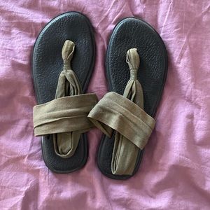 Sanuk womens sandals